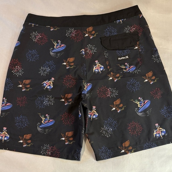 Hurley Weekender 20" Boardshorts Swimwear American July 4th-theme Men's Size 32 - Picture 2 of 16